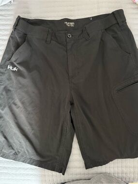 Huk Black Quick-Dry Fishing Shorts